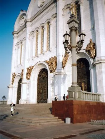 On a way to the Temple. Кадр 10
