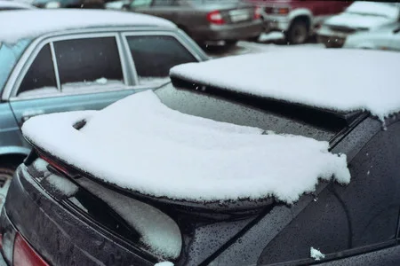 Under cover of Moscow snow. Кадр 2