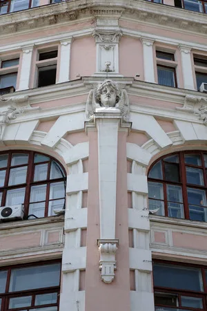 Архитектурная сказка Федора Шехтеля. К 150-летию Мастера. Фасады. Кадр 5