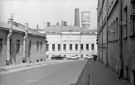 Москва прежде и теперь. Кадр 8