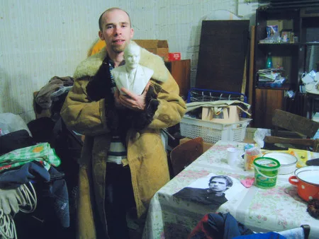 The last days in the old house. Кадр 5