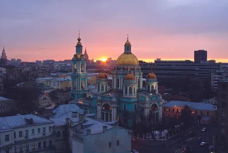 Elokhovo. From a dawn to a sunset. Кадр 2
