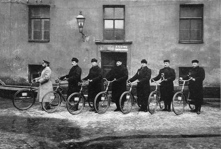 From a history of the Moscow militia. Кадр 3