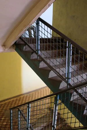 Constructivism masterpieces. Textile institute hostel. Кадр 19