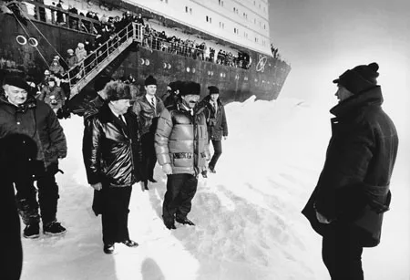 К 70-летию освоения Северного Морского пути. Кадр 11