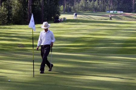 Report on golf. Кадр 8