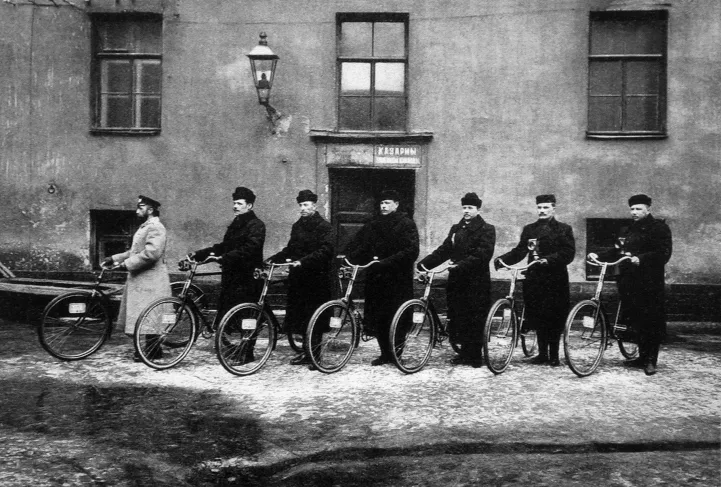 Россия. XX век в фотографиях: 1900-1917. Кадр 4