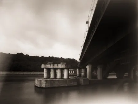 Subway bridge “Vorobievy Gory”. Кадр 4