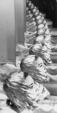 Фотографии, рисунки, фотомонтаж. Кадр 1