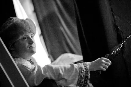 Theatre of Simple-hearted: before the performance. Кадр 7