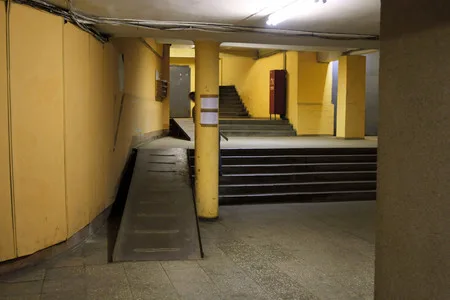 Constructivism masterpieces. Textile institute hostel. Кадр 18