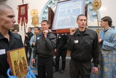 Sacred procession in Butyrka. Кадр 12