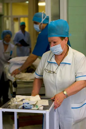Medical staff — smile as a present (CCH #59). Кадр 3