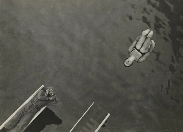 Concentration of the Image. 1920s — 1940s. Кадр 1