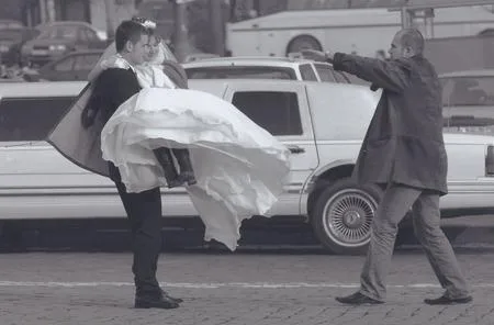 Weddings. Кадр 3