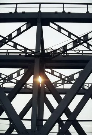 Architecture of iron silence. Кадр 4