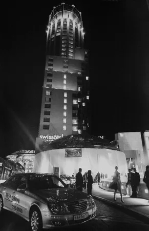 Moscow. Black-and-white series. Кадр 2