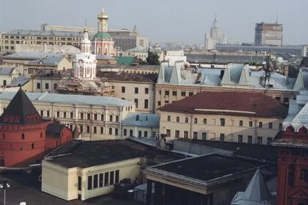 Праздник города. Кадр 2