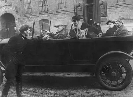 From a history of the Moscow militia. Кадр 6