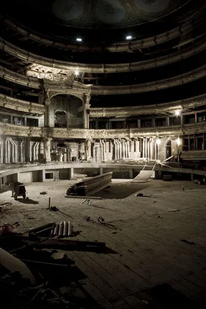 The Big theatre. Reconstruction. Кадр 6
