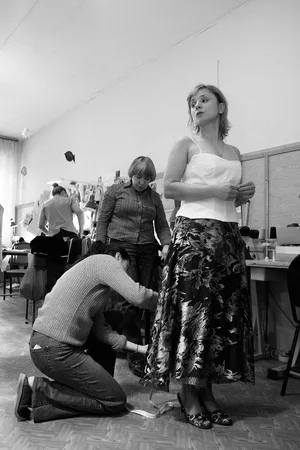 Backstage: 15 minutes left to the beginning of the show. Кадр 8