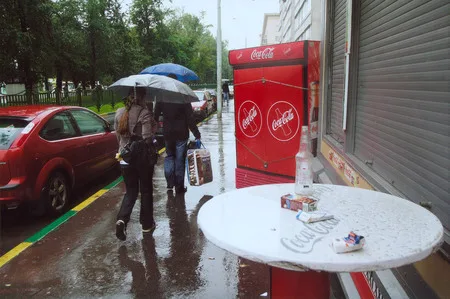 Rain. Кадр 4