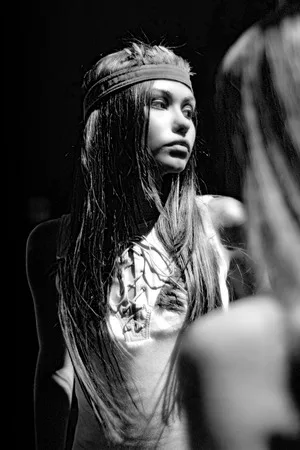 Fashion week, backstage. Кадр 9