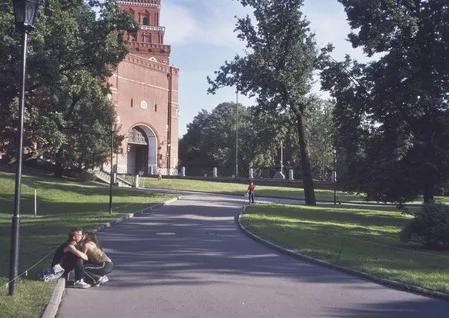 Moscow - summer - love. Кадр 8