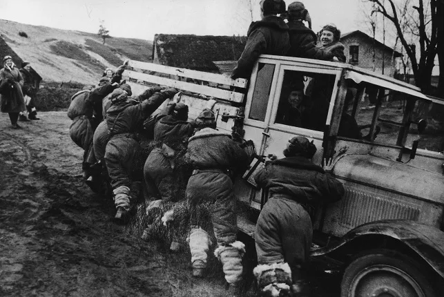 Крымская весна. Год 1944. Кадр 7