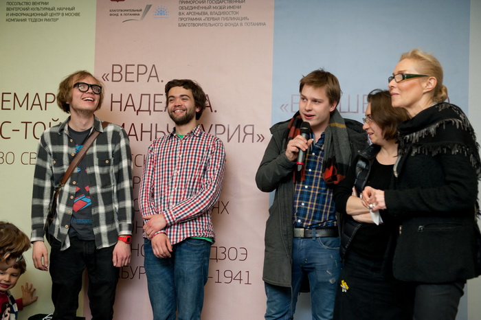 Восстание тренажеров миропорядка. Открытие, кадр 2