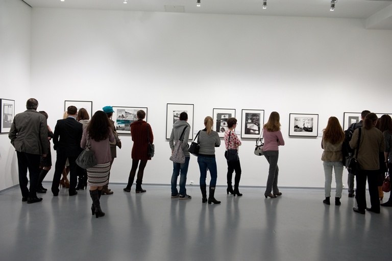 Фотографии из коллекции Музея фотографии города Винтертур и Швейцарского фотографического фонда. Открытие, кадр 19