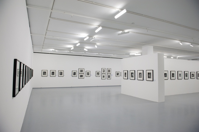 “The naked city”: New York, Los Angeles. From Jean Pigozzi's collection. Открытие, кадр 17