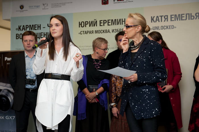UNLOCKED. Открытие, кадр 4